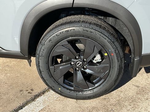 New 2026 Nissan Rogue SV image 8