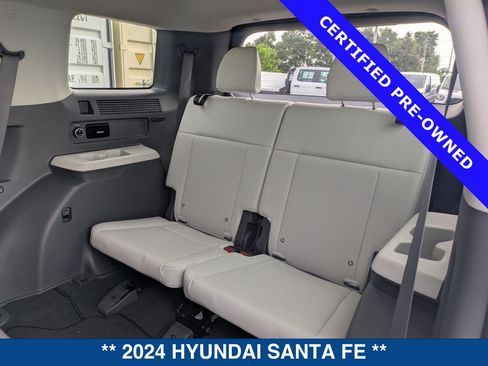 Used 2024 Hyundai Santa Fe SEL FWD image 16