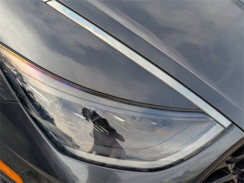 Used 2021 Hyundai Sonata Limited w/ Cargo Package image 9