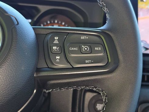 New 2026 Jeep Gladiator Sport AWD/4WD image 43