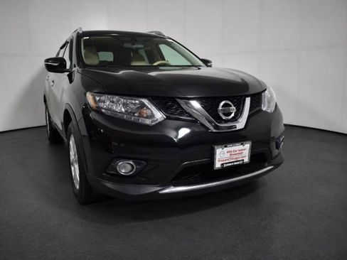Used 2014 Nissan Rogue SV AWD/4WD image 3