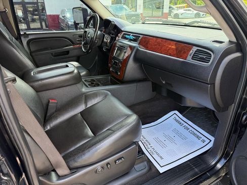 Used 2010 Chevrolet Silverado 3500 LTZ w/ LTZ Plus Package AWD/4WD image 21