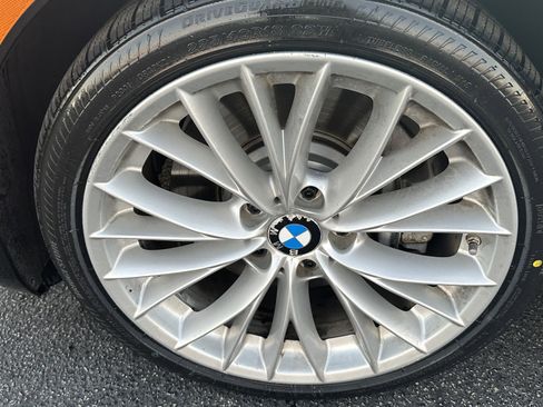 Used 2011 BMW 335i Convertible image 12