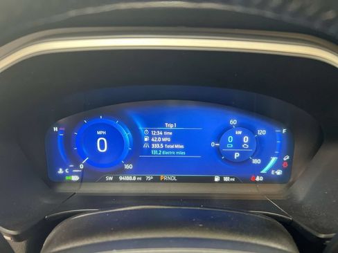 Used 2020 Ford Escape SE Sport FWD image 12