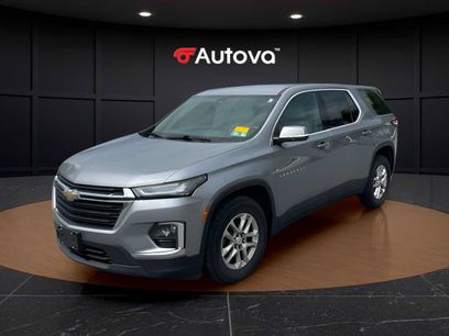 Used 2023 Chevrolet Traverse LS