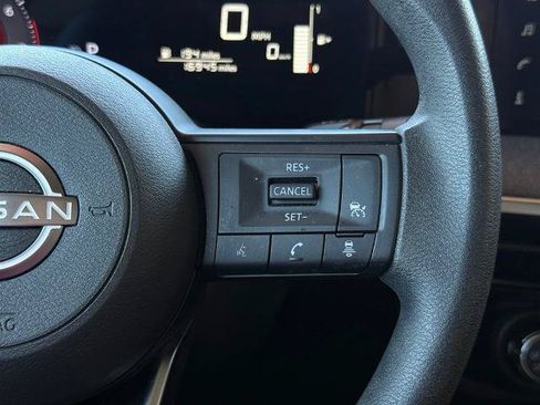 Certified 2025 Nissan Kicks SV FWD image 23