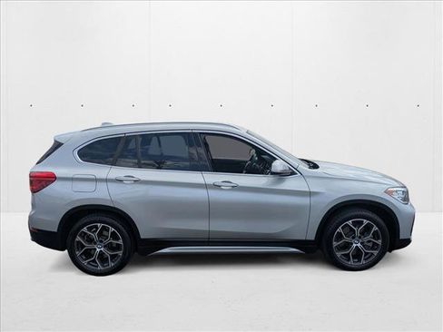 Used 2021 BMW X1 xDrive28i w/ Convenience Package image 4