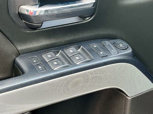 Used 2017 Chevrolet Silverado 1500 LT w/ All Star Edition AWD/4WD image 17