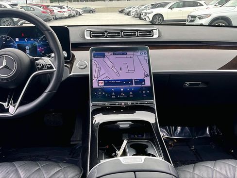 Used 2023 Mercedes-Benz S 580 4MATIC Sedan image 7