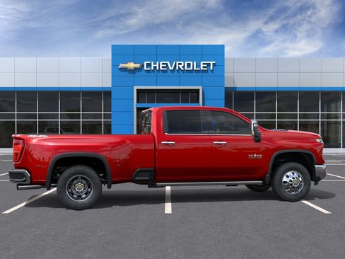 New 2026 Chevrolet Silverado 3500 LTZ w/ LTZ Texas Edition AWD/4WD image 5