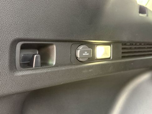 Used 2024 Honda CR-V EX image 42