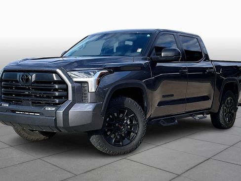 Used 2024 Toyota Tundra SR5 image 3