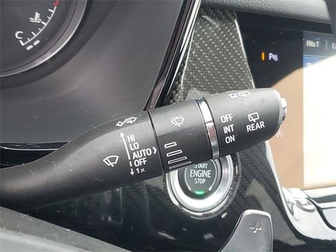 Certified 2024 Cadillac XT6 Sport w/ Technology Package image 20