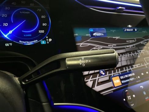 Used 2023 Mercedes-Benz EQS 580 4MATIC Sedan image 42