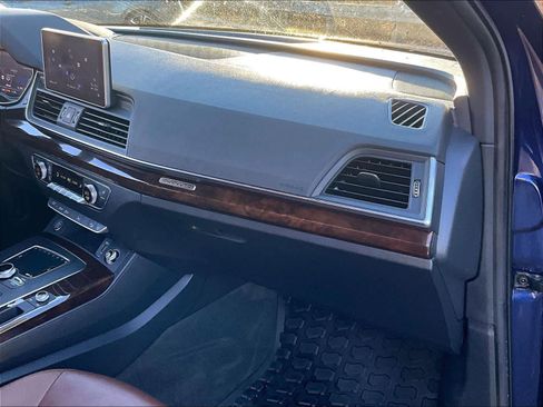 Used 2018 Audi Q5 2.0T Premium Plus w/ Premium Plus Package image 13