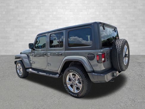 Used 2020 Jeep Wrangler Unlimited Sahara image 4