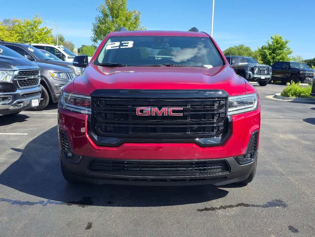 Certified 2023 GMC Acadia SLT w/ Elevation Edition AWD/4WD image 4