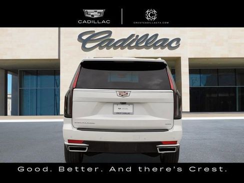 Certified 2024 Cadillac Escalade ESV Premium Luxury w/ LPO, Floor Liner Package AWD/4WD image 6