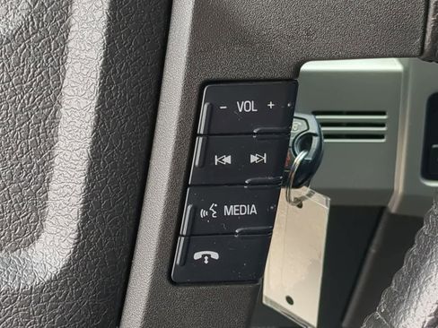 Used 2014 Ford F150 FX4 w/ Equipment Group 402A Luxury image 24