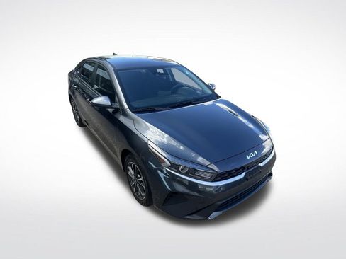 Certified 2023 Kia Forte LXS FWD image 31