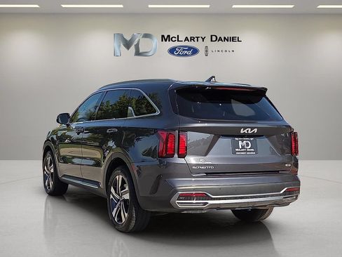Used 2023 Kia Sorento EX AWD/4WD image 4