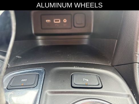 Used 2022 Chevrolet Equinox LT w/ Driver Convenience Package image 23