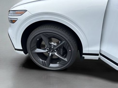 New 2026 Genesis GV70 3.5T Sport Prestige AWD/4WD image 33
