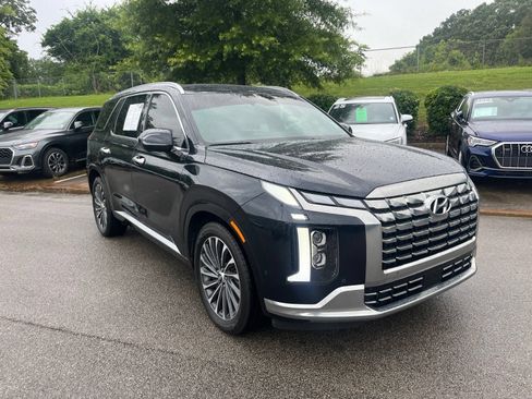 Used 2024 Hyundai Palisade Calligraphy AWD/4WD image 3