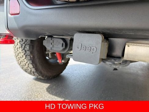 Used 2022 Jeep Wrangler Unlimited Rubicon w/ Steel Bumper Group AWD/4WD image 13