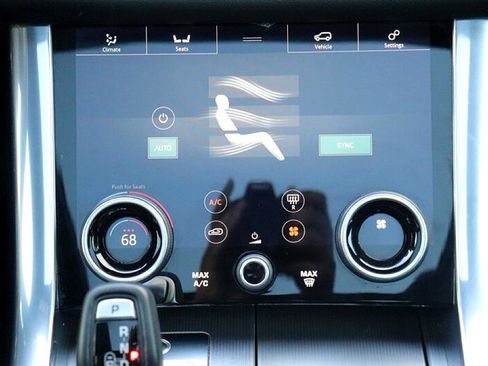 Used 2019 Land Rover Range Rover Sport HSE image 26