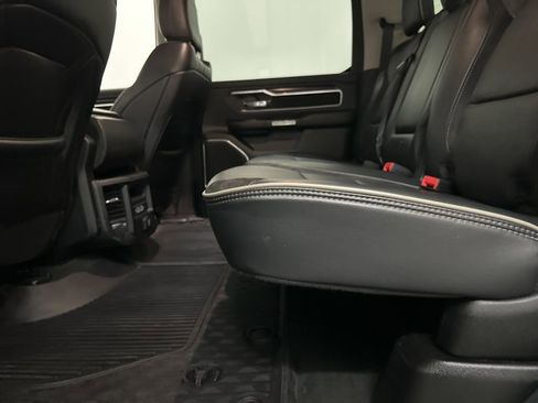 Used 2022 RAM 1500 Laramie image 40