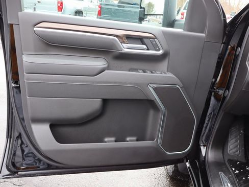 New 2026 Chevrolet Silverado 2500 LT w/ Trail Boss Package image 3