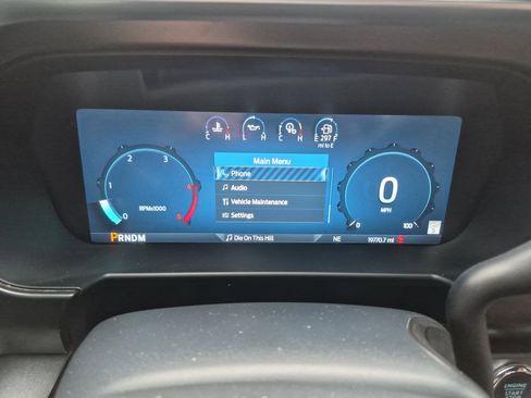 Used 2024 Ford F250 Platinum w/ Tremor Off-Road Package image 31