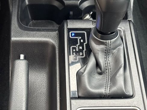 Used 2023 Toyota Tacoma SR image 13