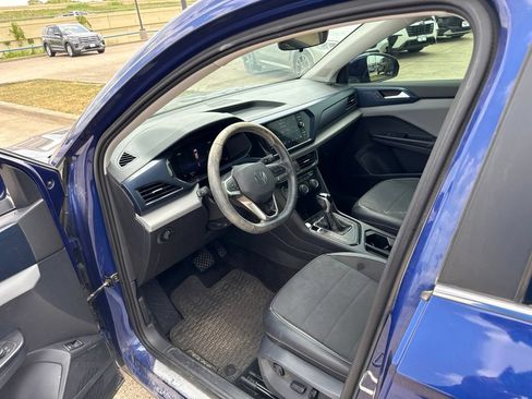 Used 2023 Volkswagen Taos SE FWD image 20