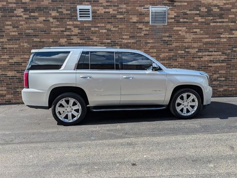 Used 2016 GMC Yukon Denali w/ Open Road Package AWD/4WD image 5