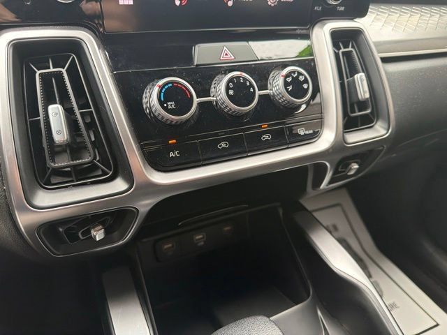 Used 2023 Kia Sorento LX FWD image 33