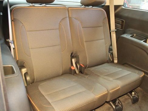 Used 2020 GMC Acadia AT4 image 16