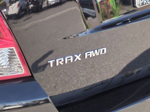 Used 2022 Chevrolet Trax LS w/ Tint and Cruise Package image 28