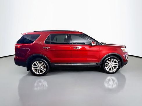 Used 2016 Ford Explorer Limited image 5