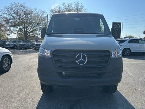 New 2026 Mercedes-Benz Sprinter 2500 image 8