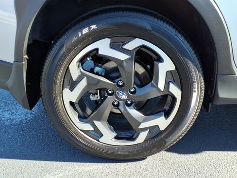 Used 2023 Subaru Crosstrek 2.5i Limited w/ Moonroof Package image 28