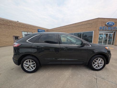 Used 2023 Ford Edge SEL w/ Convenience Package AWD/4WD image 5