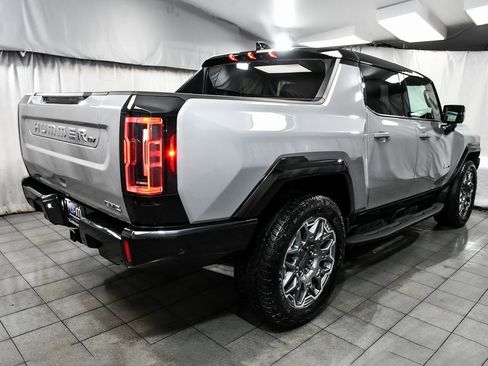 Used 2024 GMC Hummer EV 3X image 6