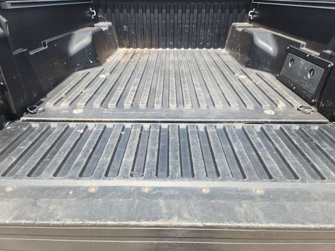 Used 2019 Toyota Tacoma SR w/ SR Convenience Package RWD image 35