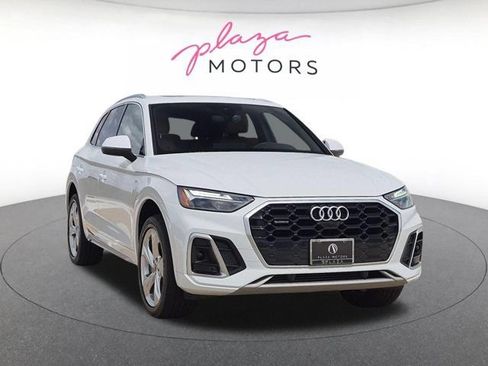 Certified 2023 Audi Q5 2.0T Premium Plus w/ Premium Plus Package AWD/4WD image 3