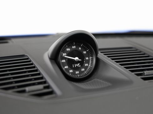 Used 2025 Porsche 911 Carrera w/ Premium Package image 45