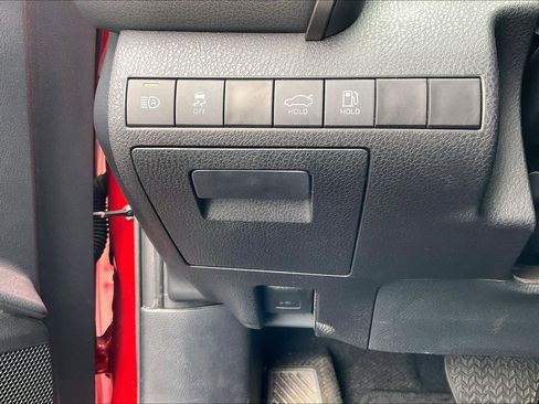 Certified 2022 Toyota Camry XSE image 33