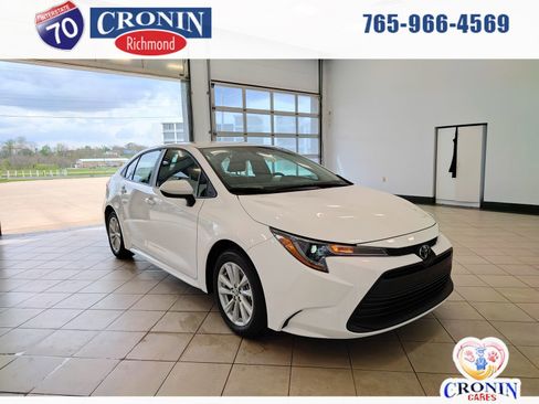New 2026 Toyota Corolla LE w/ LE Premium Package FWD image 1