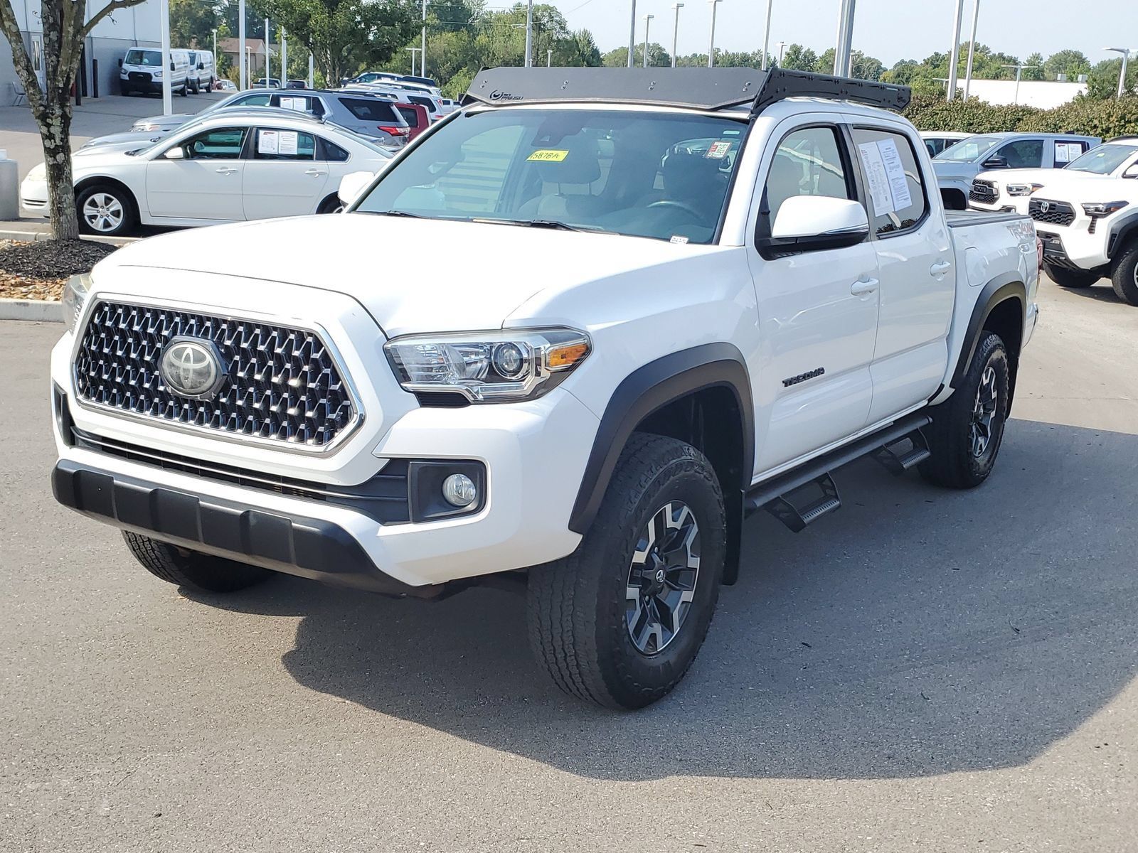 Used 2019 Toyota Tacoma TRD Off-Road AWD/4WD image 2